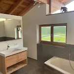Traumhaus Sensationeller Lage Traumhafter Bergblick Absolute Ruhe פישבאכאו