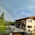 Traumhaus Sensationeller Lage Traumhafter Bergblick Absolute Ruhe פישבאכאו